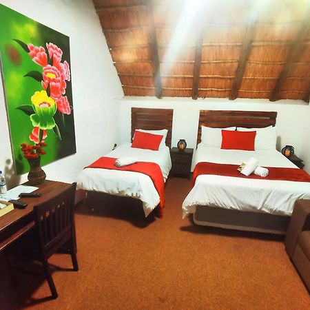 Libra Lodge サントン エクステリア 写真
