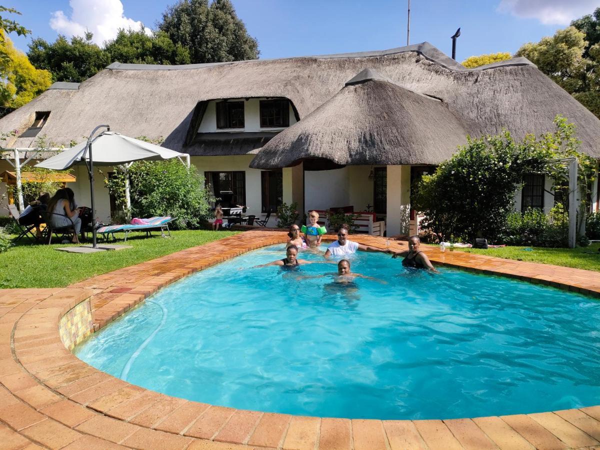 Libra Lodge サントン エクステリア 写真